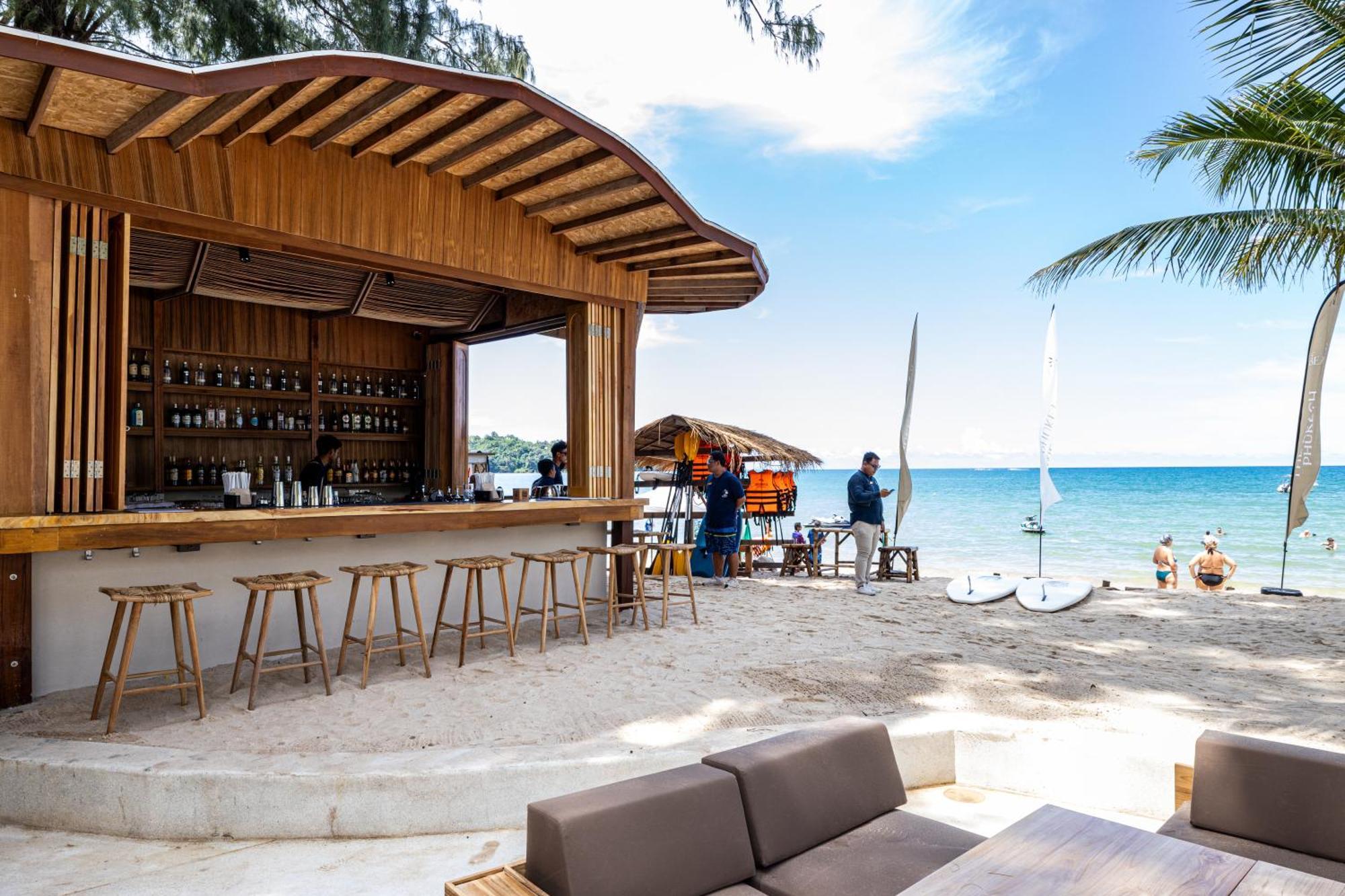 Arinara Phuket - Sha Extra Resor 4*